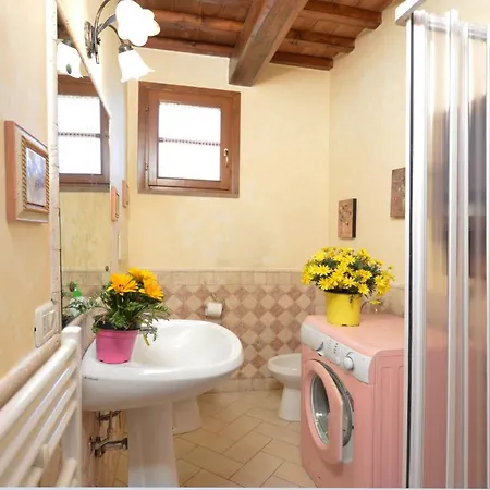 Apartment Casa Dolcebianca Riparbella